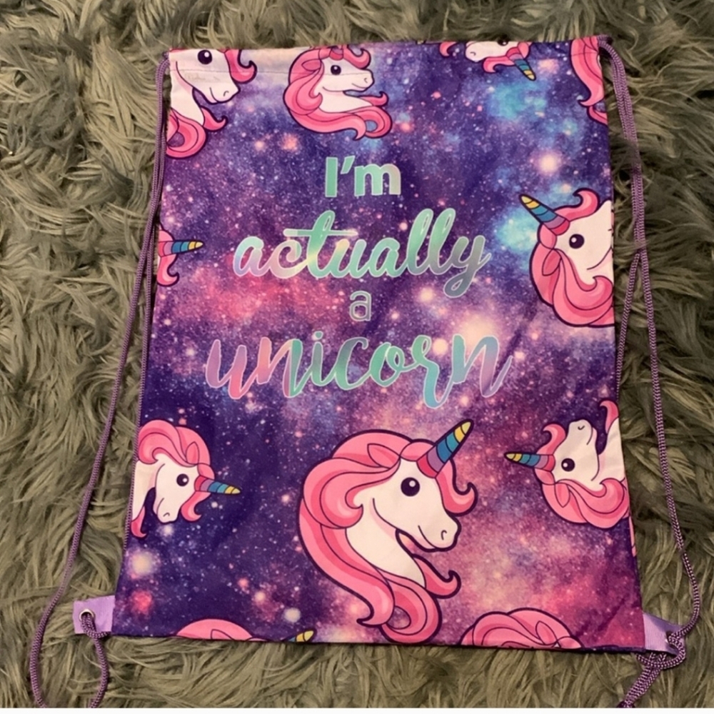 Girls youth cinch drawstring Unicorn backpack!!! Like new condition